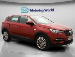 Red Used 2019 Vauxhall Grandland X Business Edition SUV | £12,400 (Fair price)