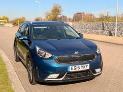 Blue Used 2016 Kia Niro 3 SUV | £9,600 (A bit pricey)