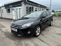 Black Used 2014 Ford Focus Zetec Estate | £2,995 (Good price)