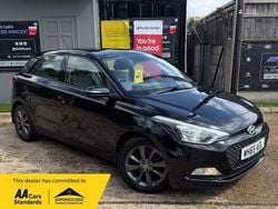 Black Used 2016 Hyundai i20 SE Hatchback | £9,695 (Fair price)