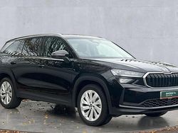 Black magic pearl effect New 2025 Skoda Kodiaq SE L SUV | £37,250 (Expensive)