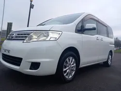 White Used 2010 Nissan Serena MPV | £8,995 (A bit pricey)