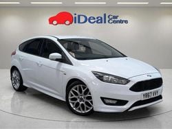 White Used 2017 Ford Focus ST-Line Hatchback | £5,490 (Good price)