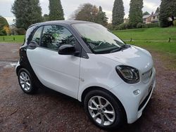 White Used 2016 Smart ForTwo Coupé Passion Coupe | £4,895 (Fair price)