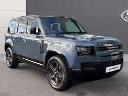 Blue Used 2025 Land Rover Defender SE Dynamic SUV | £67,923 (Fair price)