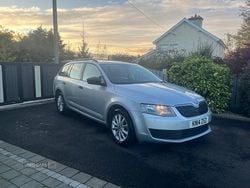 Silver Used 2014 Skoda Octavia Estate | £5,995 (Fair price)
