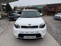 White Used 2014 Kia Soul Play SUV | £6,499 (Fair price)