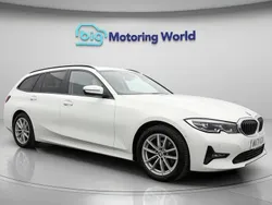 White Used 2021 BMW 320 Estate | £21,400 (Super price)