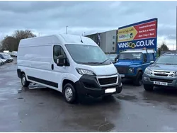 White Used 2021 Peugeot Boxer Van | £9,995 (Fair price)