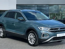 Blue Used 2022 VW T-Roc Style SUV | £18,215 (Good price)