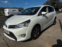 White Used 2014 Toyota Verso MPV | £9,495 (A bit pricey)