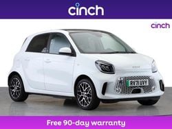 White Used 2021 Smart ForFour Electric Drive Exclusive Hatchback | £8,399 (Fair price)