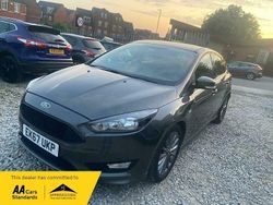 Grey Used 2017 Ford Focus ST-Line Hatchback | £4,995 (Fair price)