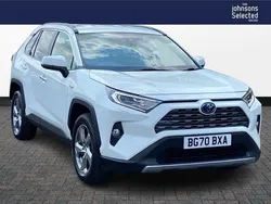 White Used 2020 Toyota RAV4 Hybrid SUV | £23,777 (Fair price)