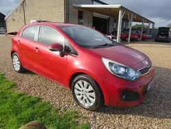 Red Used 2013 Kia Rio Hatchback | £2,250 (Fair price)