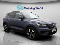 Blue Used 2021 Volvo XC40 Dynamic SUV | £16,800 (Good price)