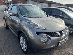 Grey Used 2015 Nissan Juke Acenta Premium SUV | £6,750 (Fair price)
