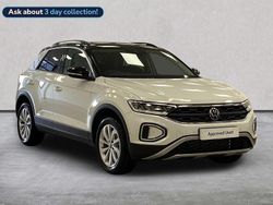 White New 2025 VW T-Roc Match SUV | £27,321 (Fair price)