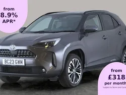 Used 2024 Toyota Yaris Hybrid Estate | £22,116 (Fair price)