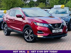 Red Used 2018 Nissan Qashqai N-Connecta SUV | £8,379 (Fair price)