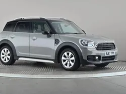 Grey Used 2017 Mini Cooper D Countryman SUV | £9,998 (Fair price)