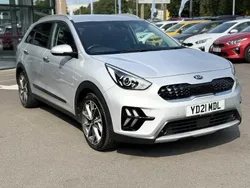 Silky silver Used 2021 Kia Niro 3 SUV | £17,550 (Good price)