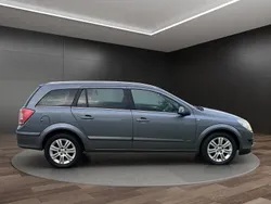 Grey Used 2007 Vauxhall Astra Design Edition Estate | £1,795 (Good price)
