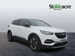 White Used 2020 Vauxhall Grandland X SRi SUV | £10,450 (Super price)