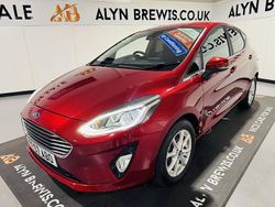 Red Used 2017 Ford Fiesta Zetec Hatchback | £7,499 (Fair price)