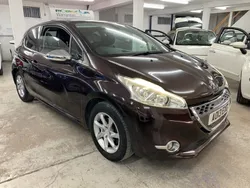 Red Used 2013 Peugeot 208 Allure Hatchback | £3,995 (Fair price)