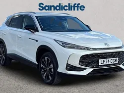 Solid white pearl Used 2024 MG HS Trophy SUV | £21,000 (Expensive)