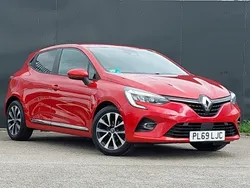 Red Used 2020 Renault Clio V Iconic Hatchback | £9,998 (Fair price)