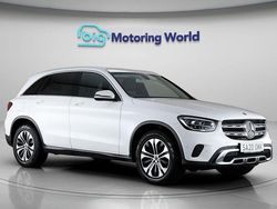 Used 2020 Mercedes GLC300 Estate | £21,900 (Fair price)