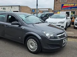 Grey Used 2009 Vauxhall Astra Hatchback | £1,699 (Fair price)
