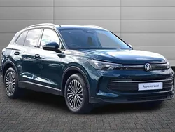 Nightshade blue Used 2025 VW Tiguan Match SUV | £30,995 (Fair price)