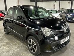 Black Used 2017 Renault Twingo Dynamique Hatchback | £4,599 (Fair price)