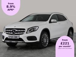 White Used 2019 Mercedes GLA180 AMG line SUV | £15,608 (Fair price)