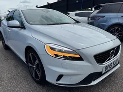 White Used 2019 Volvo V40 R-Design Estate | £12,399 (Fair price)