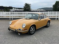 Yellow Used 1999 Porsche 911 | £60,000