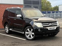 Black Used 2011 Mitsubishi Shogun SUV | £8,995 (Fair price)