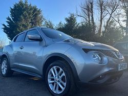 Silver Used 2015 Nissan Juke Acenta SUV | £4,395 (Fair price)