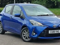 Blue Used 2018 Toyota Yaris Hatchback | £8,770 (Super price)