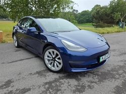 Blue Used 2021 Tesla Model 3 Long Range AWD Sedan | £18,950 (Fair price)