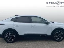 White Used 2024 Citroën C4 PureTech SUV | £17,222 (Good price)
