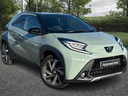 Green Used 2025 Toyota Aygo X SUV | £16,701