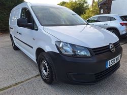 White Used 2015 VW Caddy Startline MPV | £6,495 (Fair price)