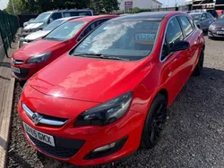 Red Used 2015 Vauxhall Astra Excite Hatchback | £3,250 (Good price)