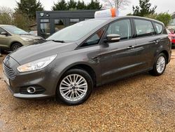 Grey Used 2017 Ford S-MAX Zetec MPV | £9,990 (Good price)