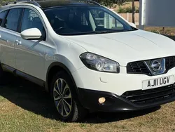 White Used 2011 Nissan Qashqai +2 Tekna SUV | £3,250 (Fair price)
