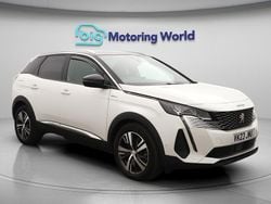 White Used 2023 Peugeot 3008 Allure+ Hatchback | £18,400 (Good price)